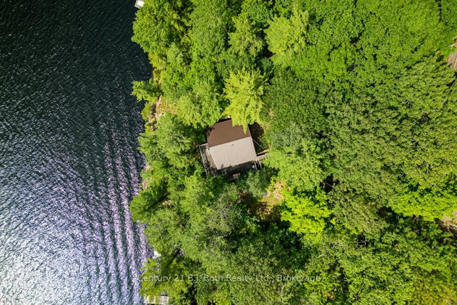 1033 Bayview Point Road