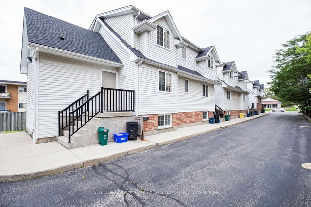 360 Erb Street W