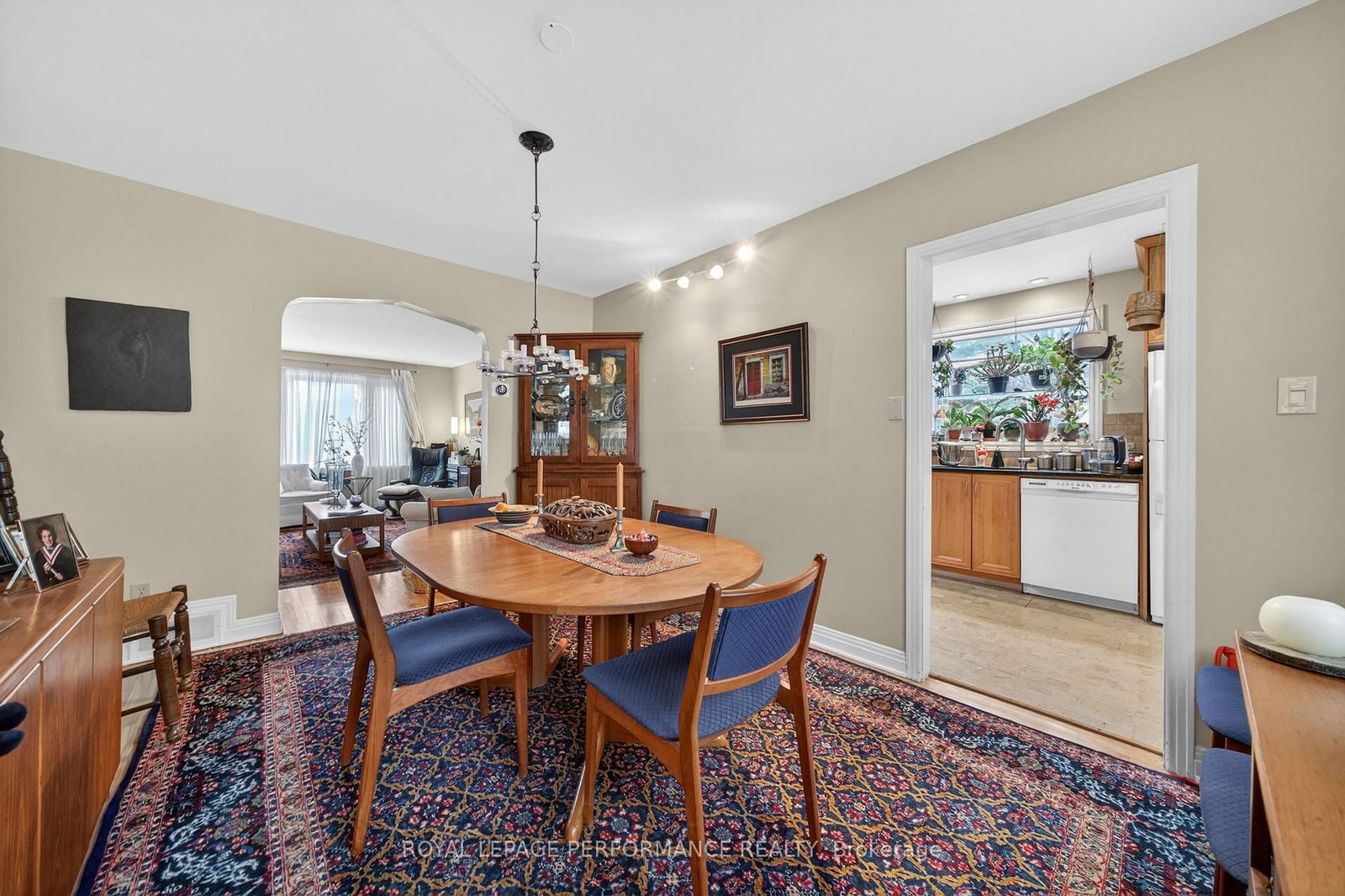 176 Compton Avenue - Photo 14