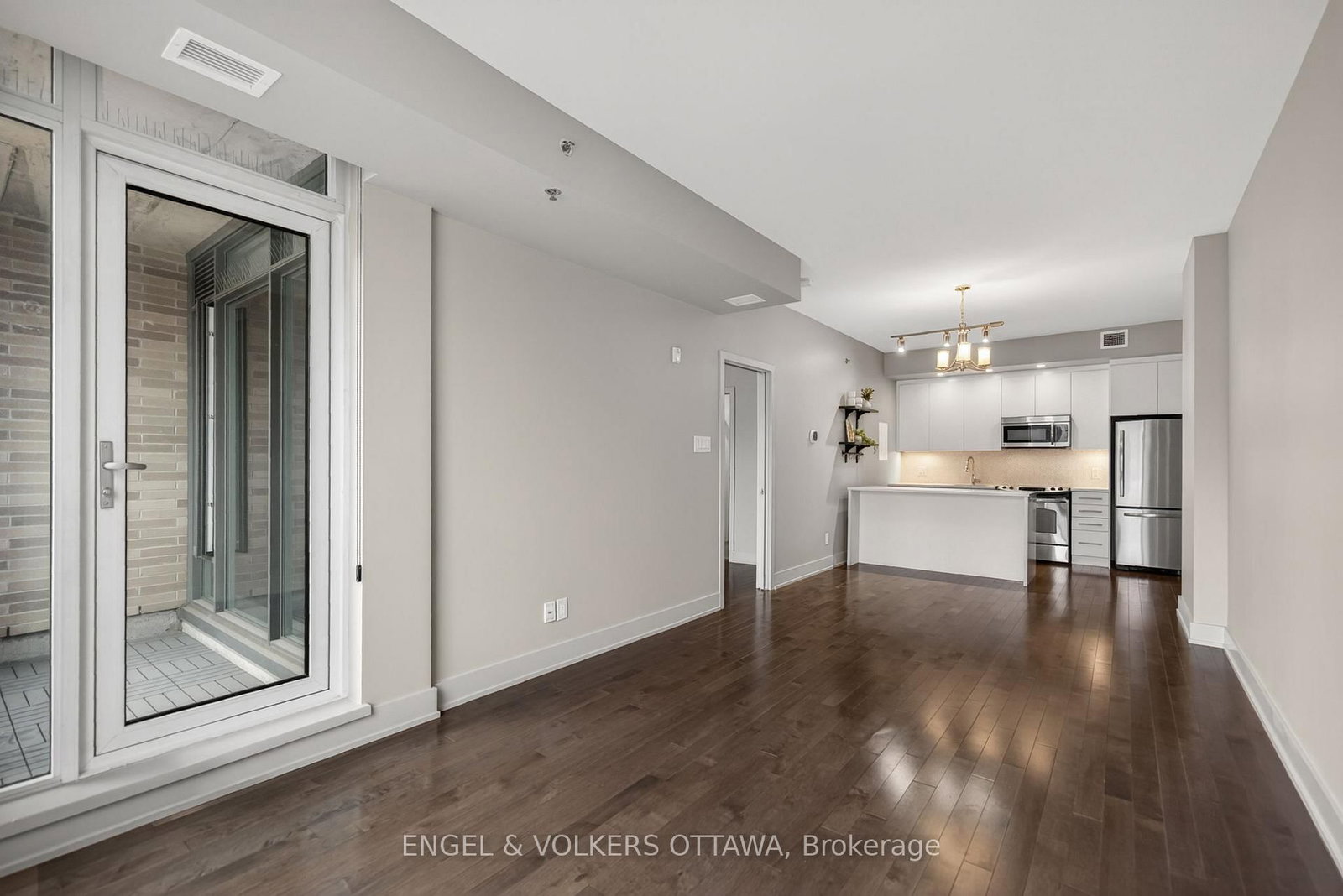 108 Richmond Road, Unit 507 - Photo 14