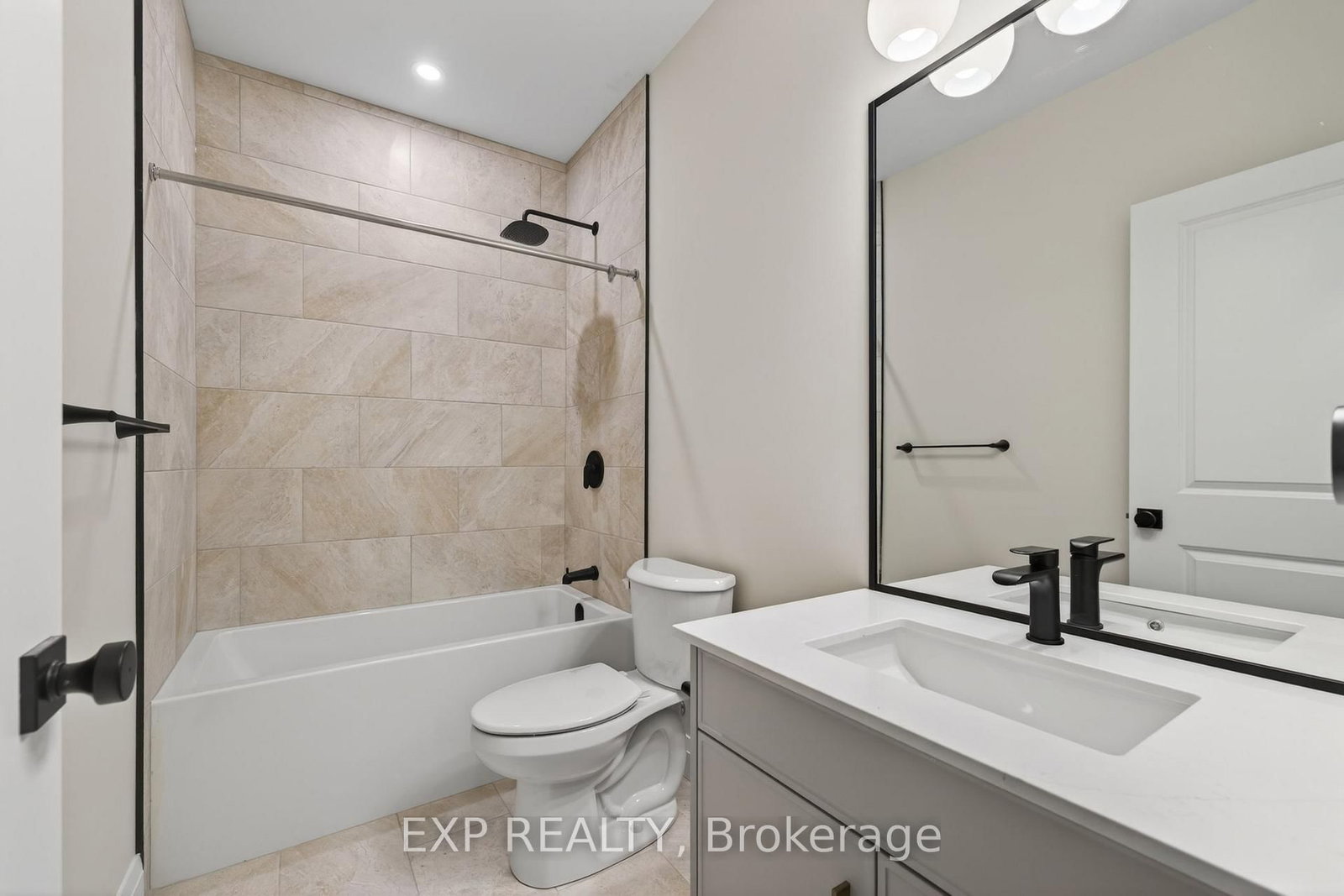20 Dearing Drive • South Huron, ON photo 22