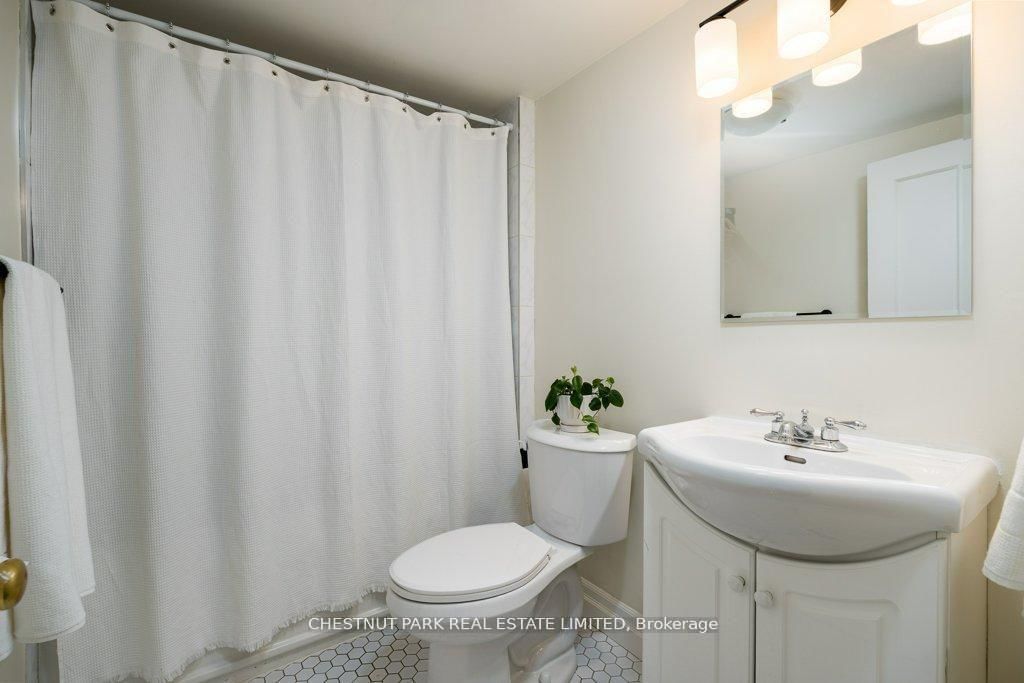 31-33 Washburn Street • Prince Edward County, ON photo 10