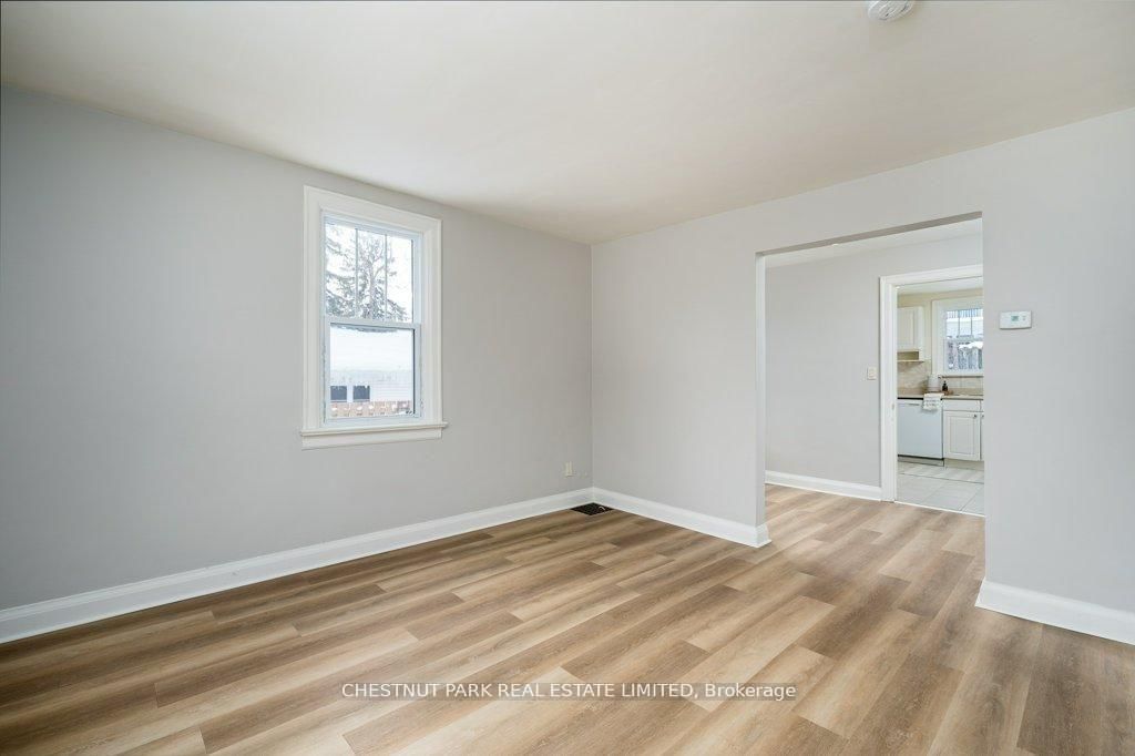 31-33 Washburn Street • Prince Edward County, ON photo 8