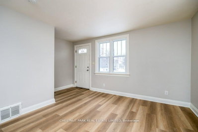 31-33 Washburn Street • Prince Edward County, ON photo 9