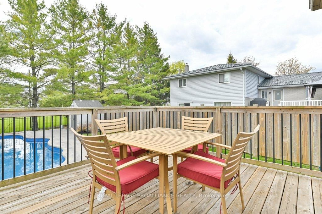 9 Kipling Drive • Belleville, ON photo 34