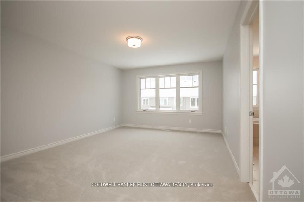 144 ANGELONIA Crescent - Photo 11