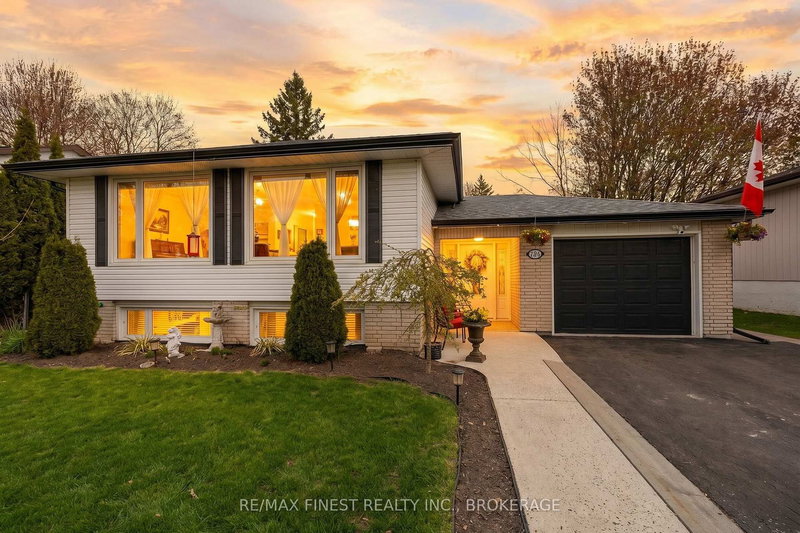 790 High Gate Park Dr, Kingston, Ontario
