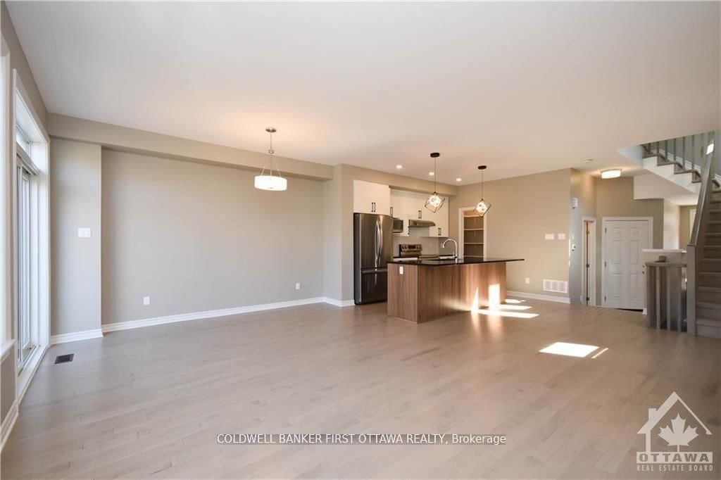 183 ANGELONIA Crescent - Photo 11