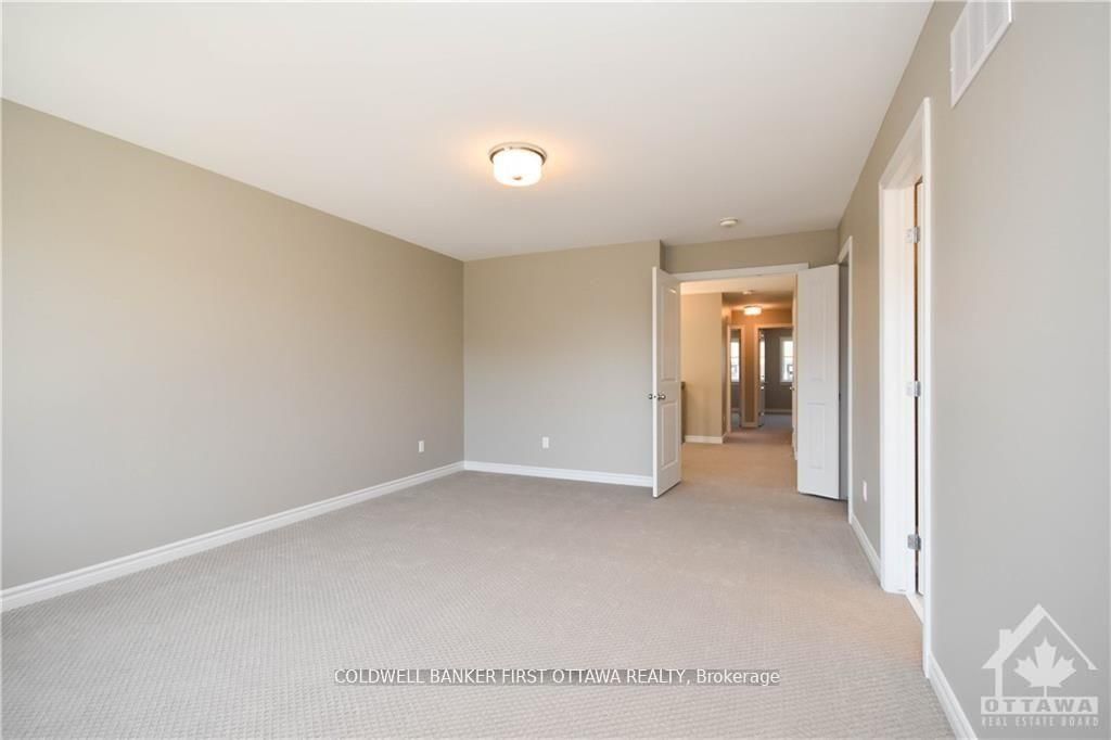 183 ANGELONIA Crescent - Photo 14