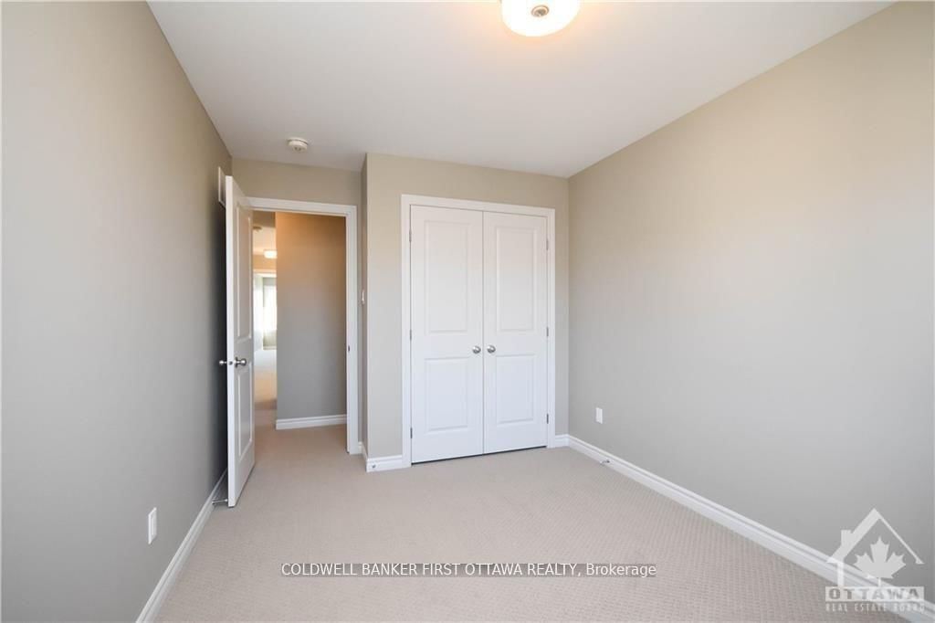 183 ANGELONIA Crescent - Photo 26