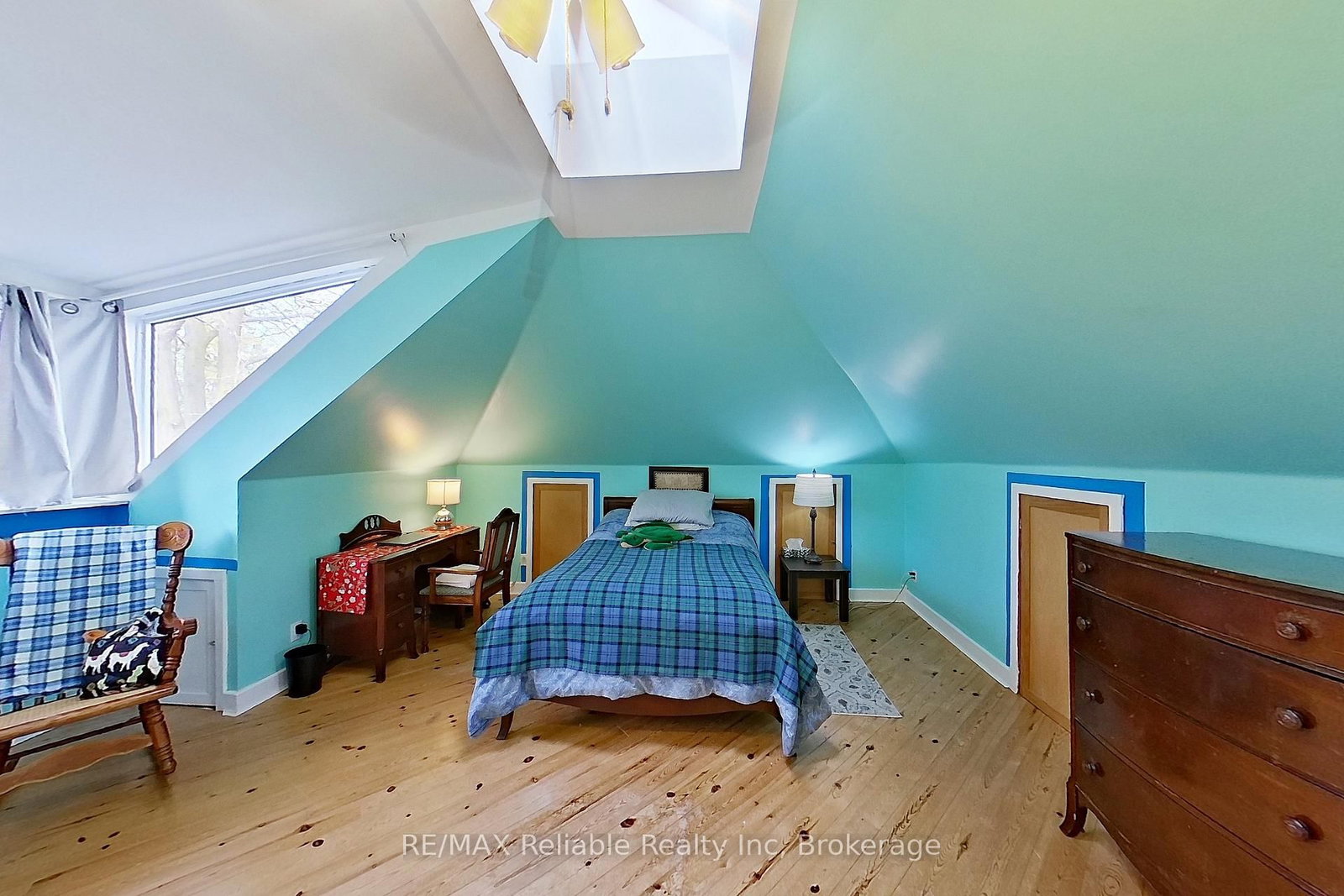 32 W Rattenbury Street • Central Huron, ON photo 32