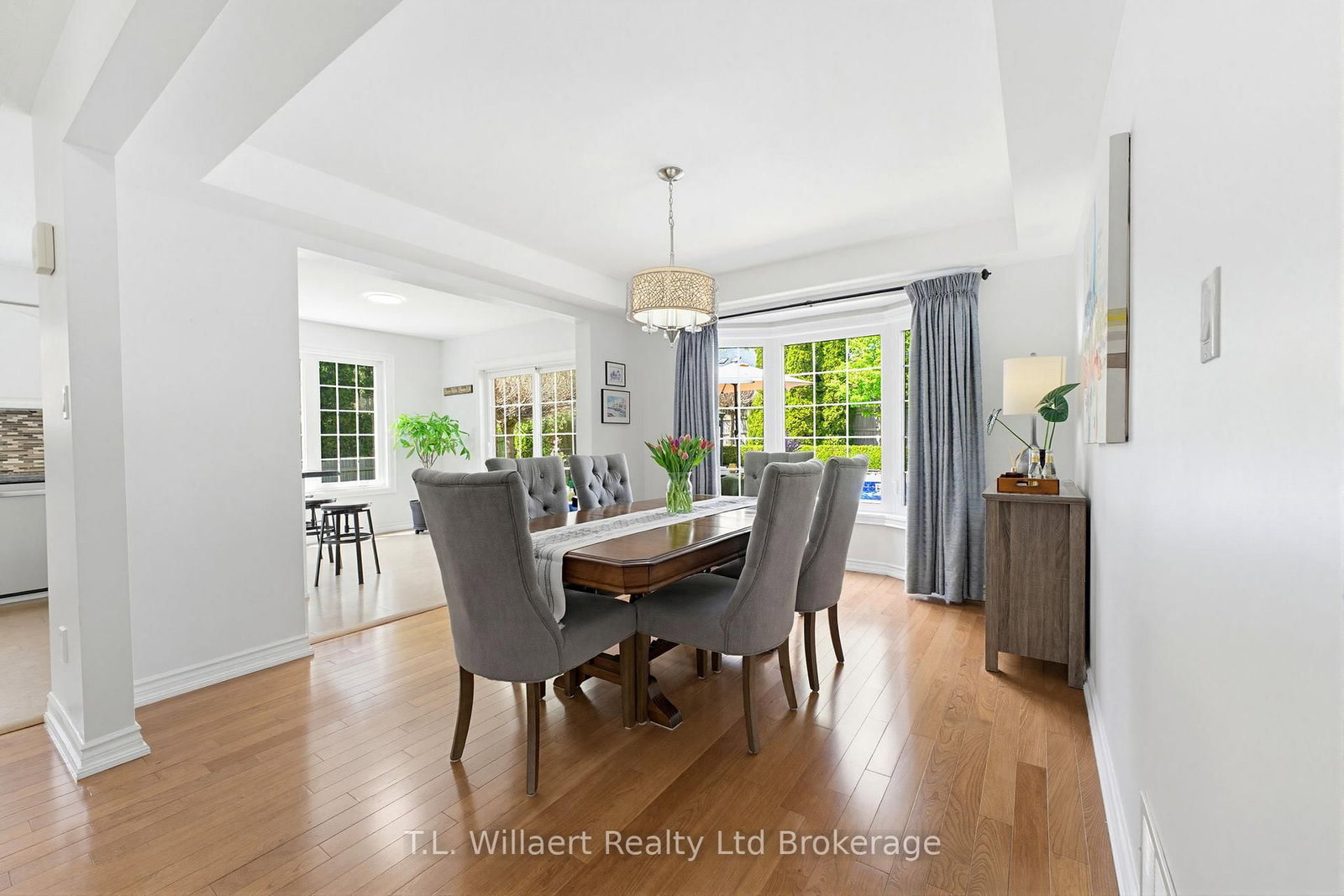 10 Woodside Drive • Tillsonburg, ON photo 12
