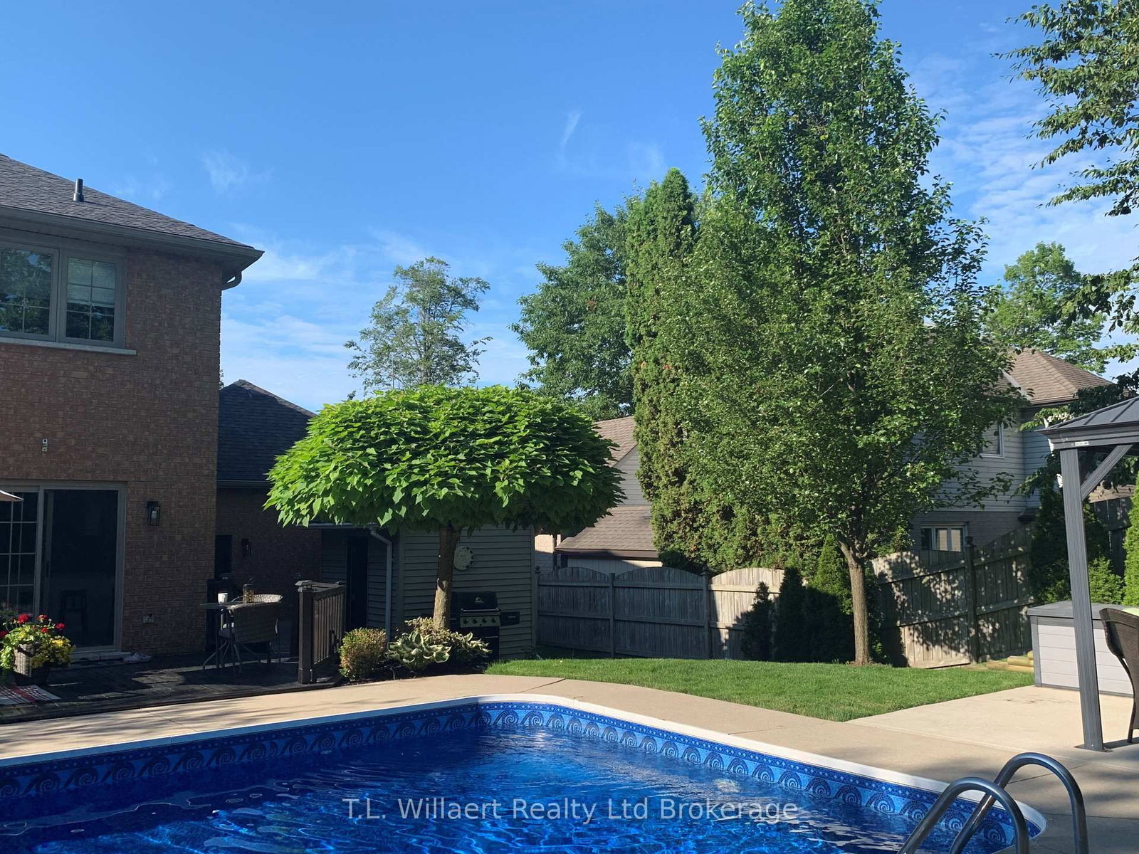 10 Woodside Drive • Tillsonburg, ON photo 43