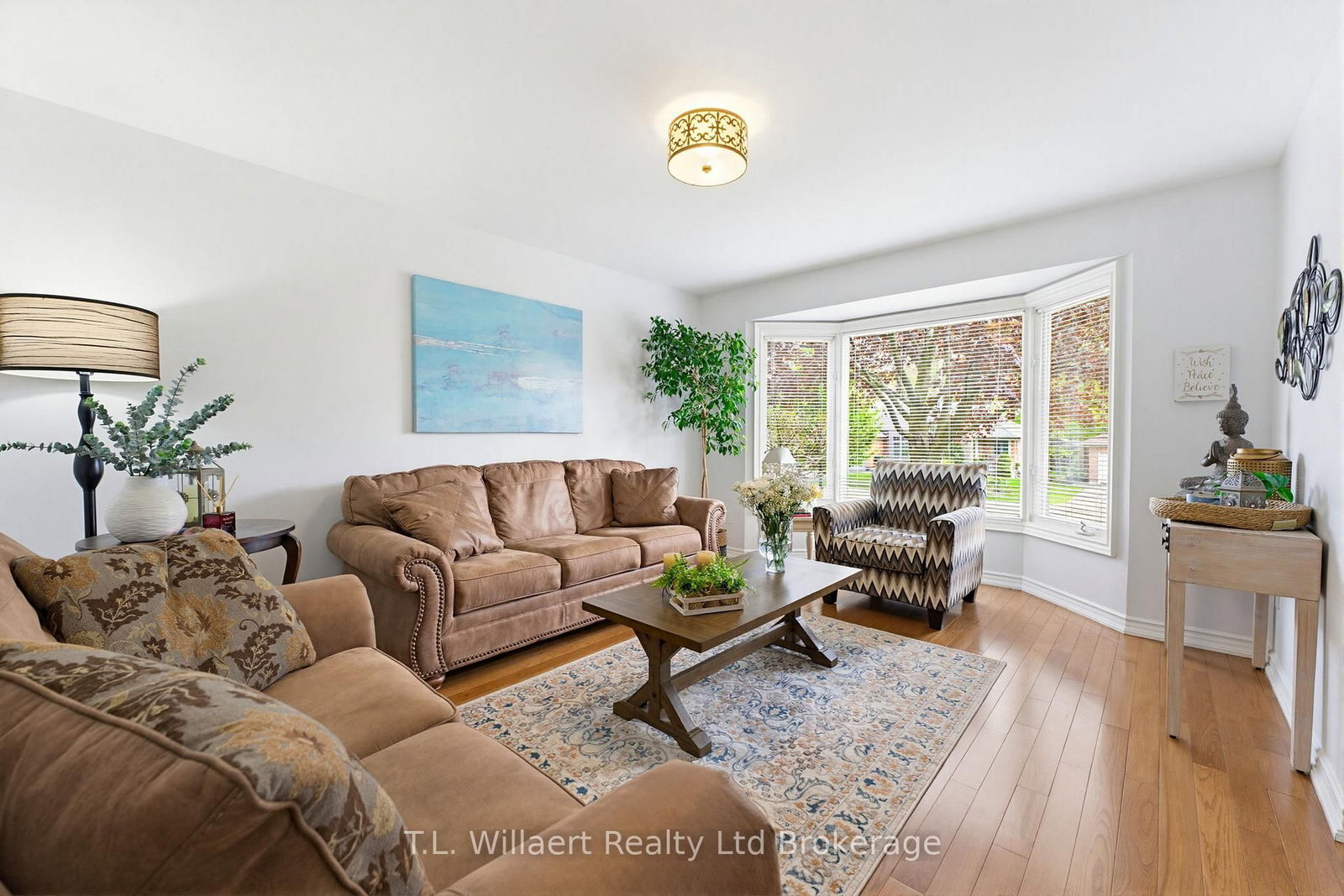 10 Woodside Drive • Tillsonburg, ON photo 8