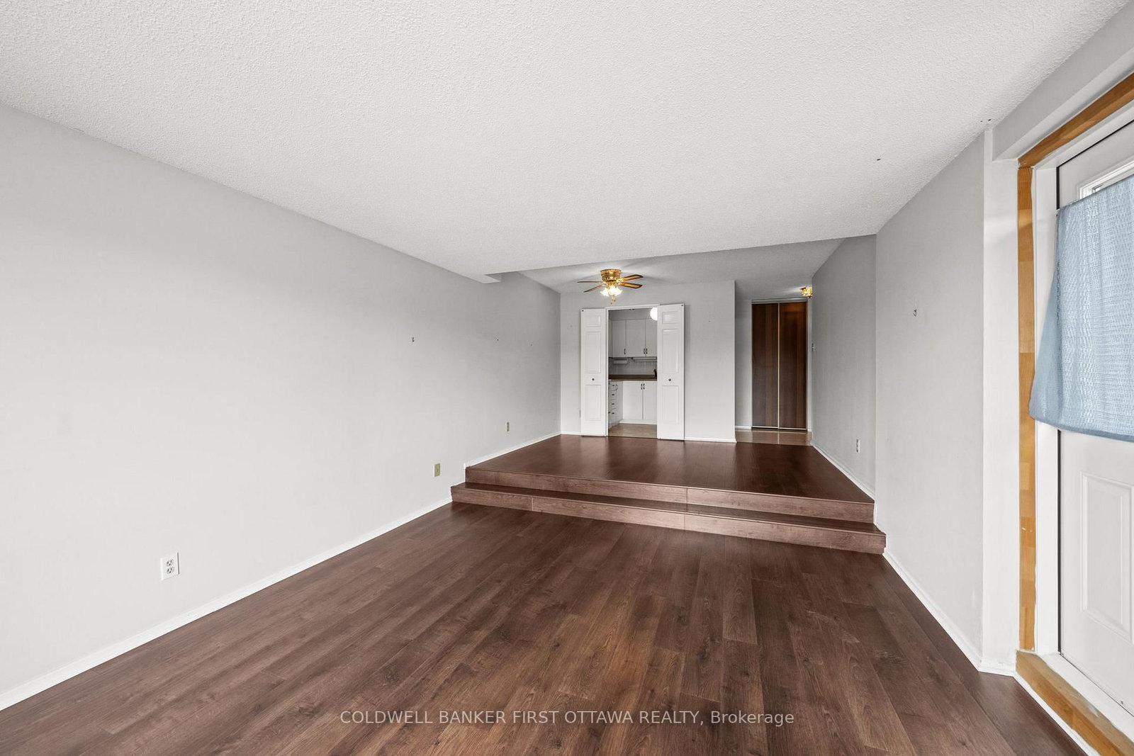 1100 Ambleside Drive, Unit 411 - Photo 16