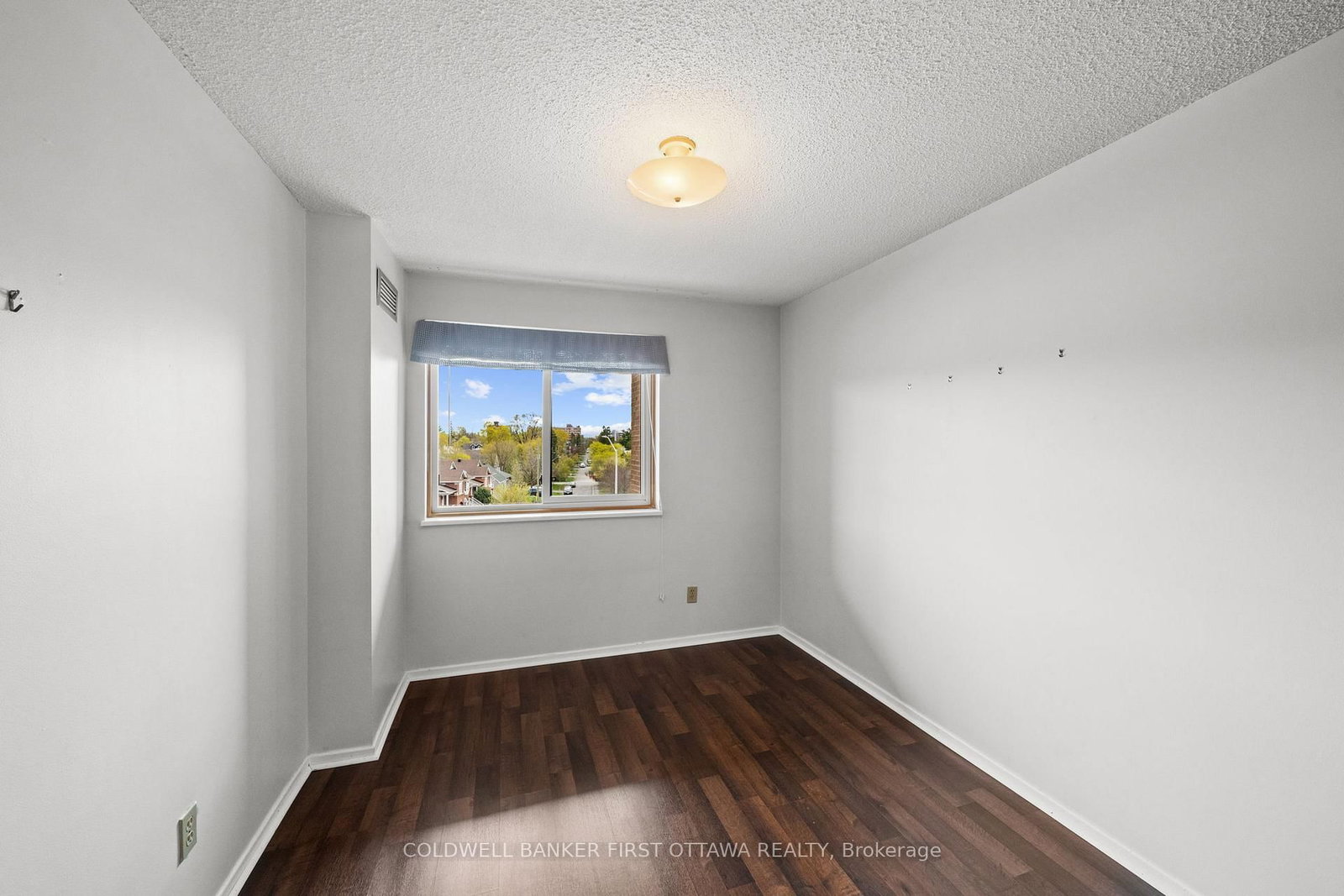 1100 Ambleside Drive, Unit 411 - Photo 22
