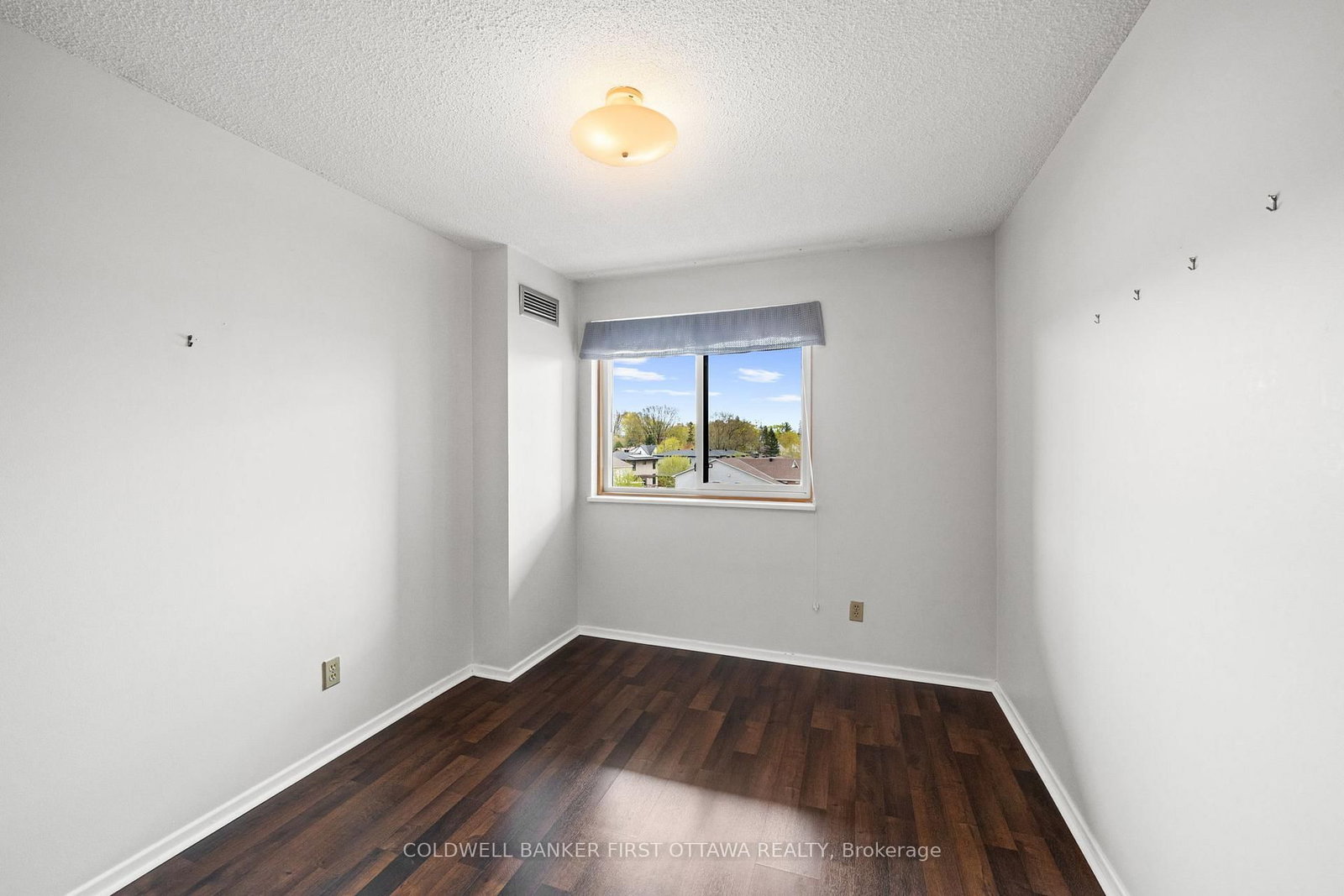 1100 Ambleside Drive, Unit 411 - Photo 23