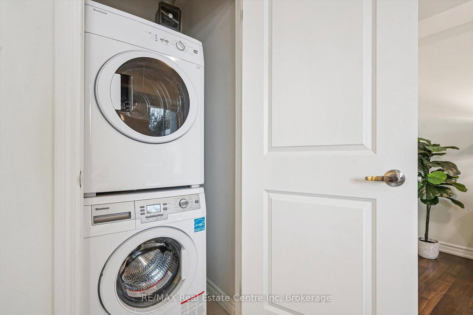 1280 Gordon Street, Unit 210 - Photo 15
