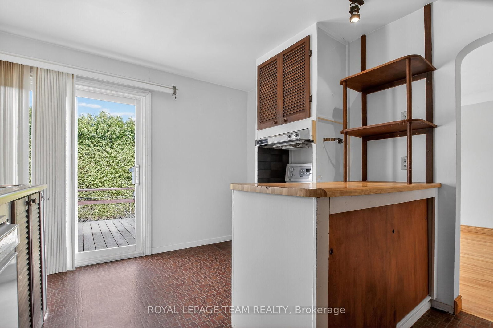 77 West Presland Road - Photo 10