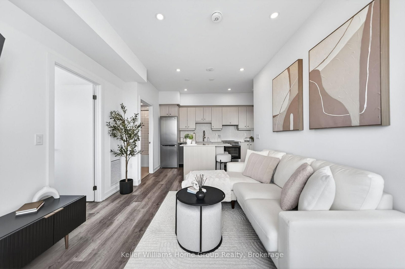 15 Wellington Street S, Unit 2402 - Photo 20