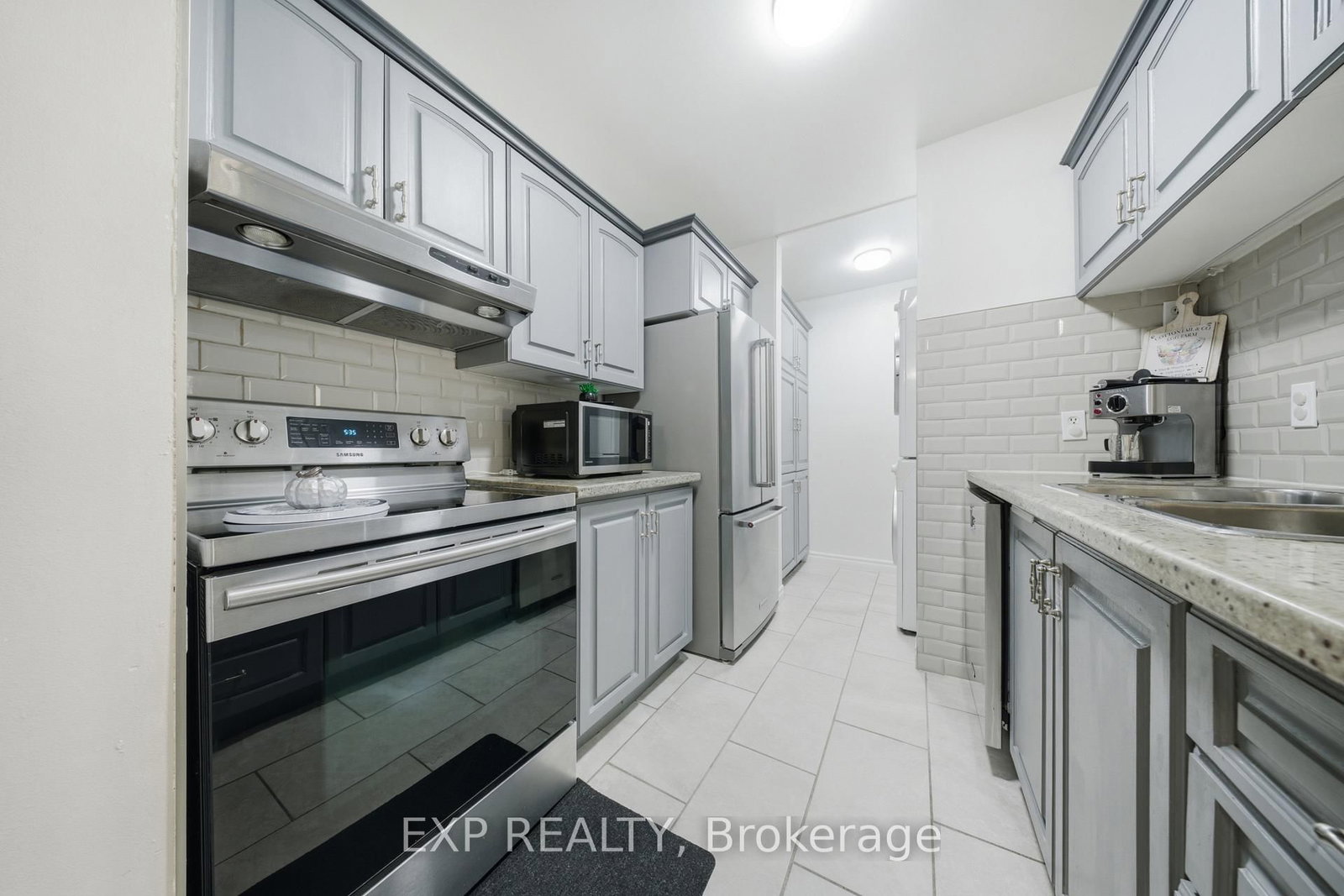 1096 Jalna Boulevard, Unit 28 - Photo 12
