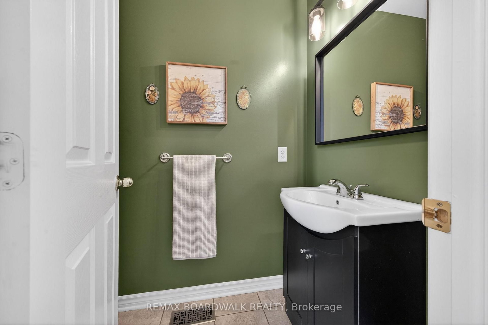 85 Woliston Crescent - Photo 21