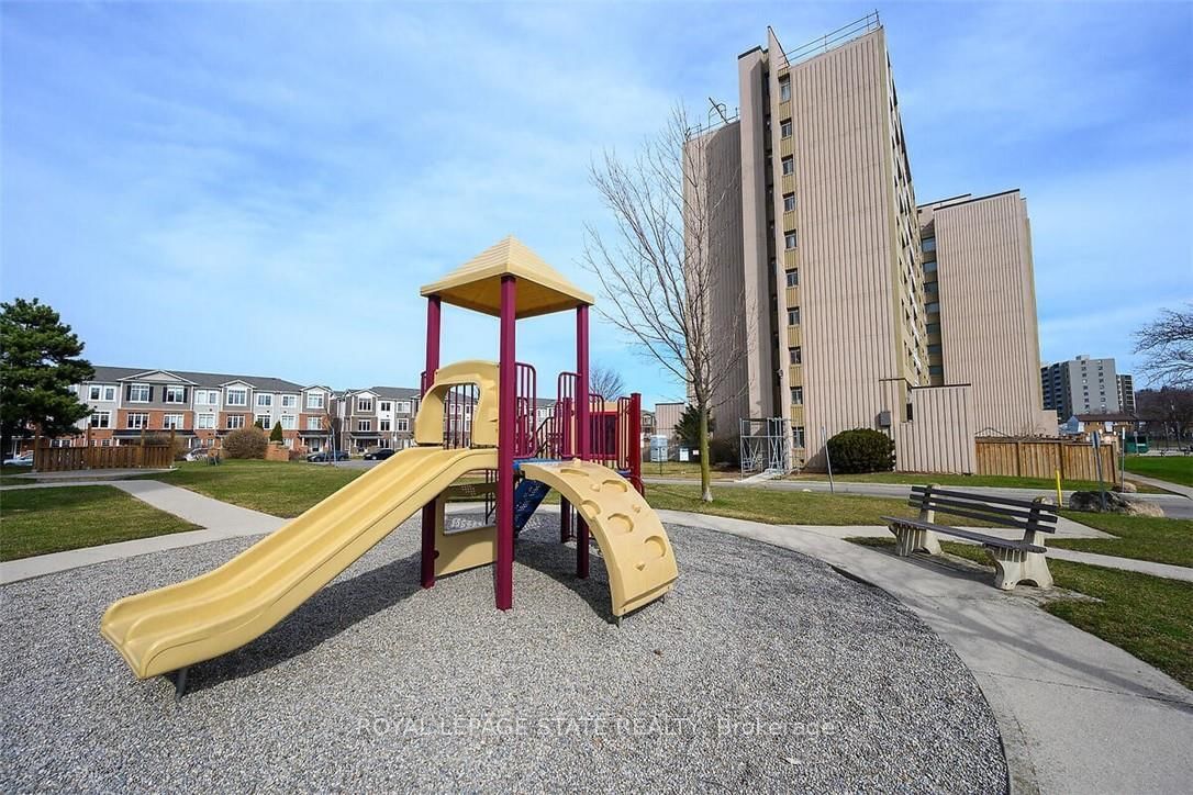 15 Albright Road, Unit 811 - Photo 27