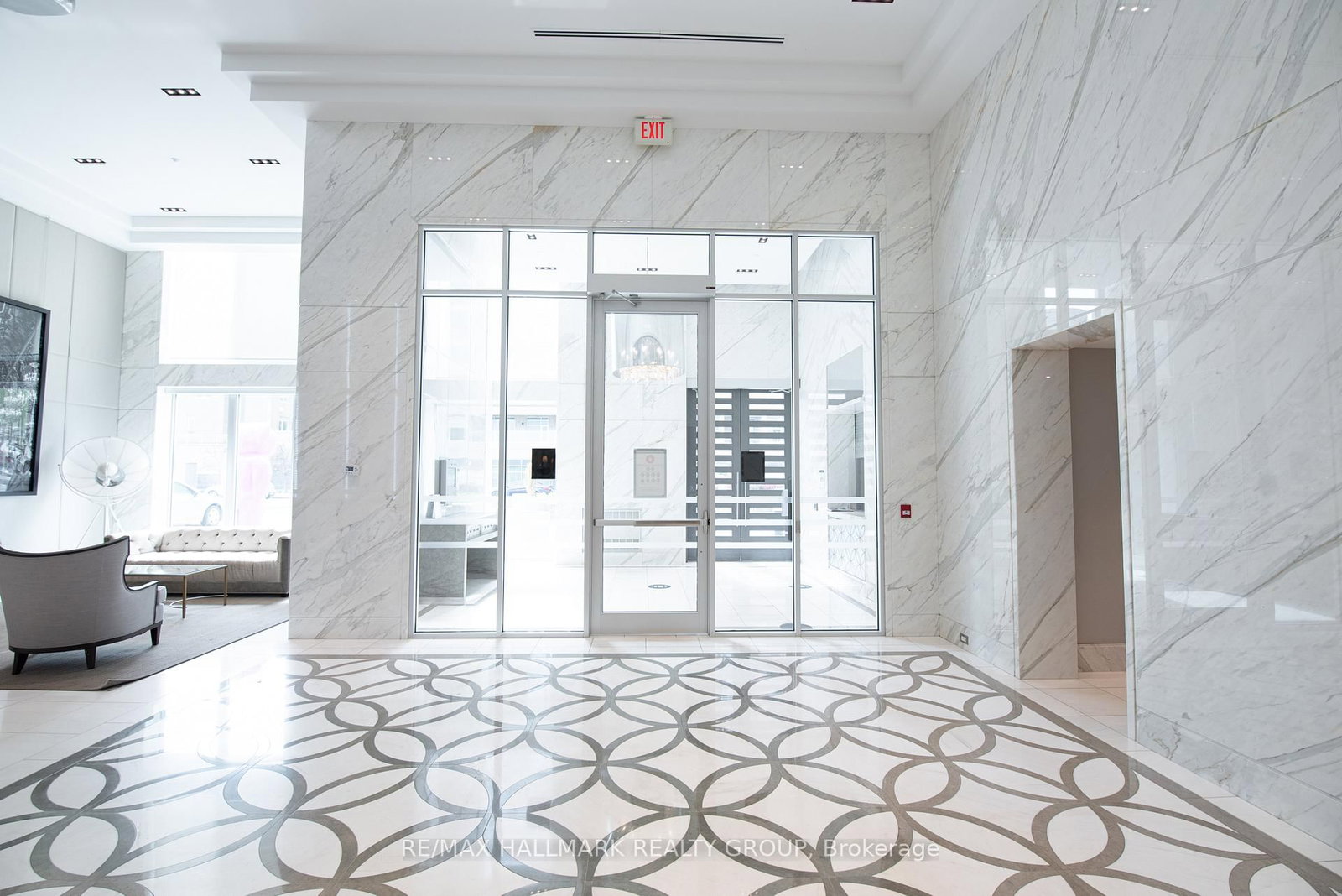 111 Champagne Avenue, Unit 502 - Photo 2