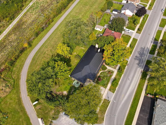 10 Brant Avenue