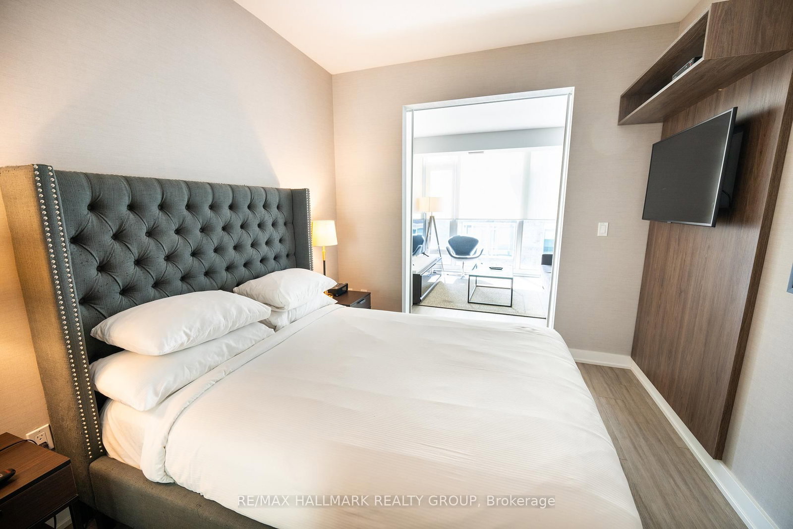 111 Champagne Avenue, Unit 611 - Photo 14