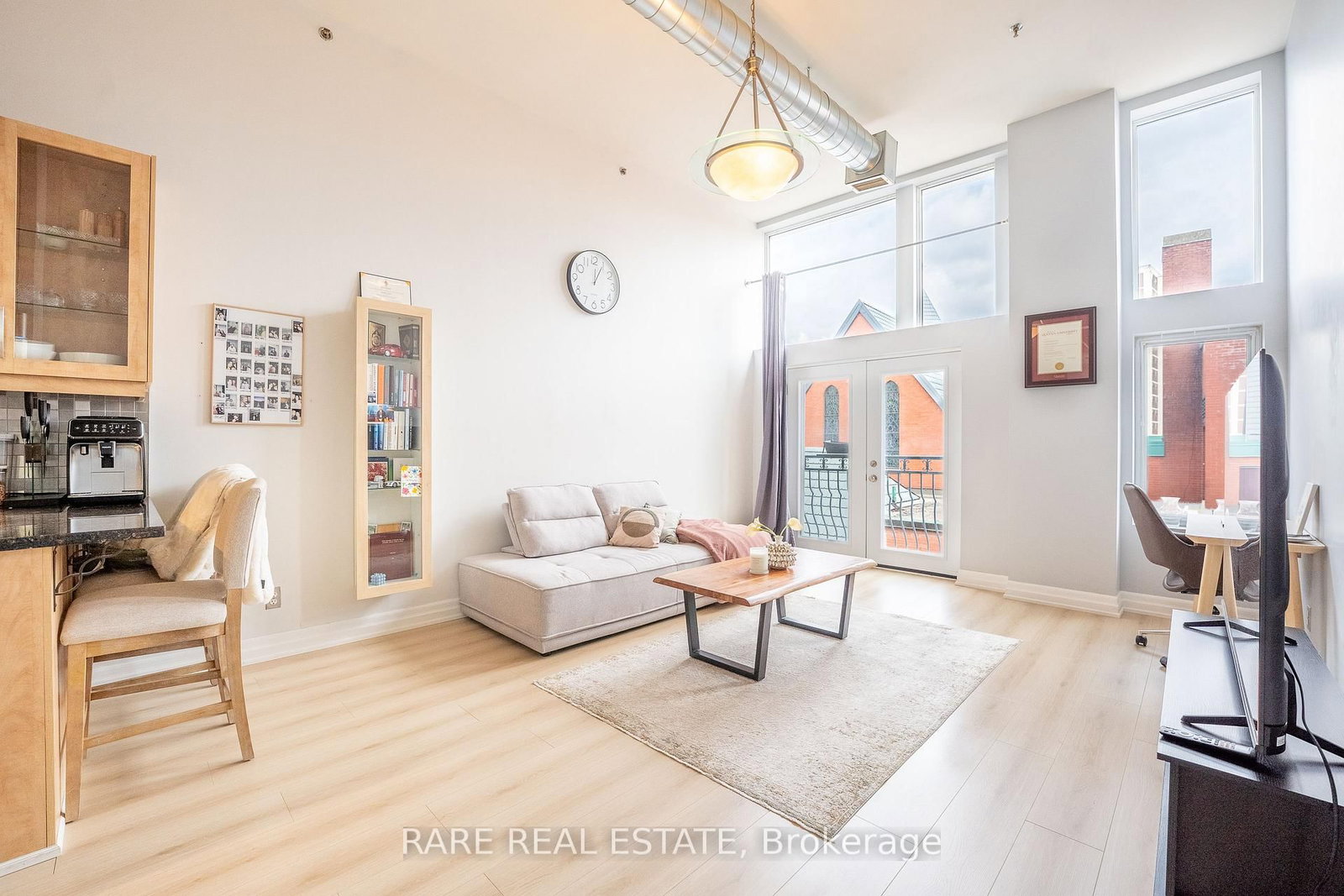 276 King Street W, Unit 316