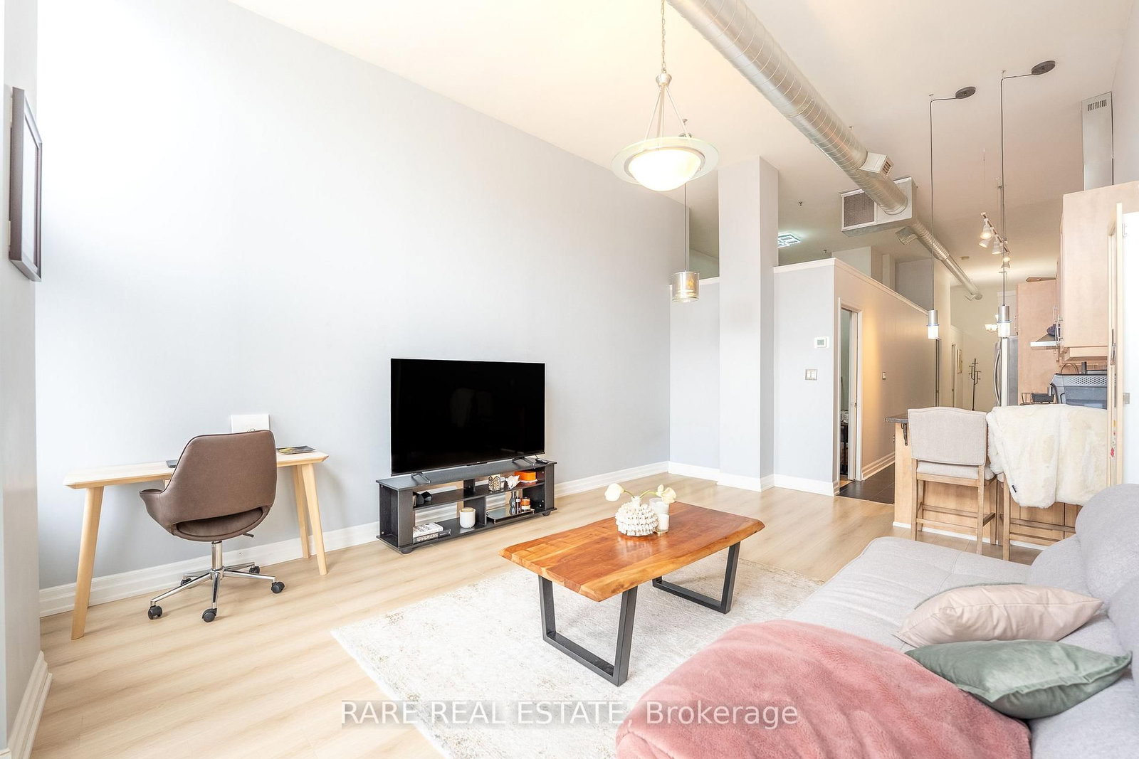 276 King Street W, Unit 316 - Photo 11