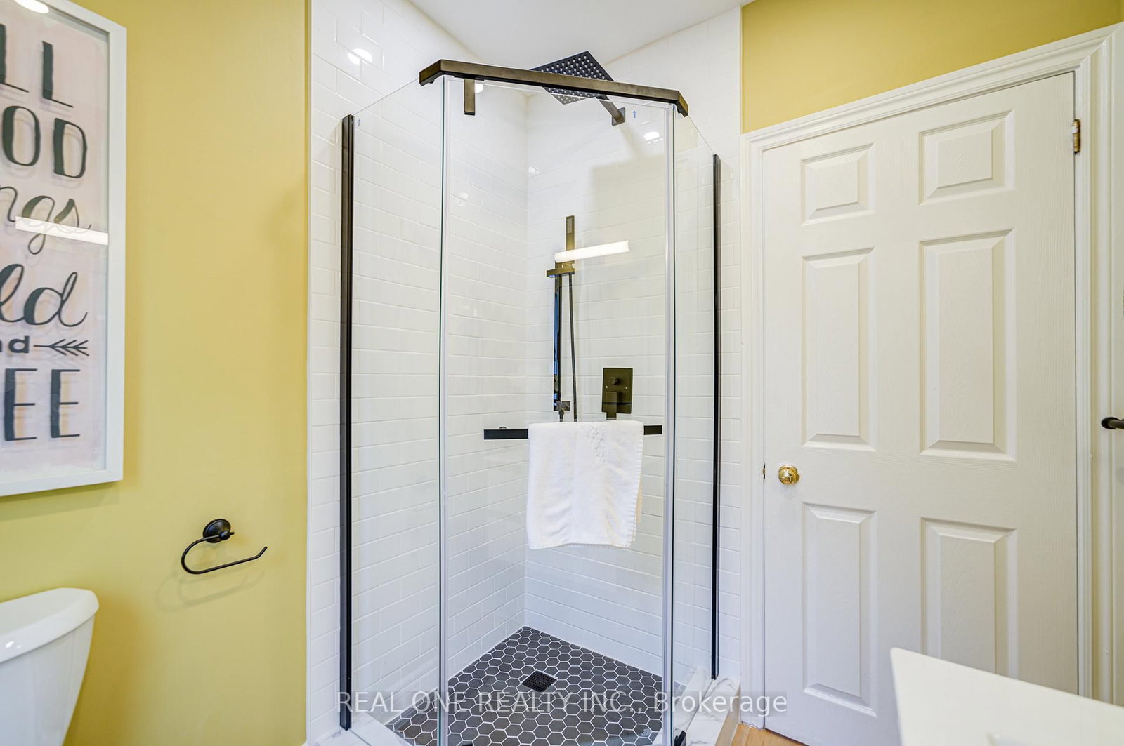 4052 SAINT JAMES Avenue - Photo 23