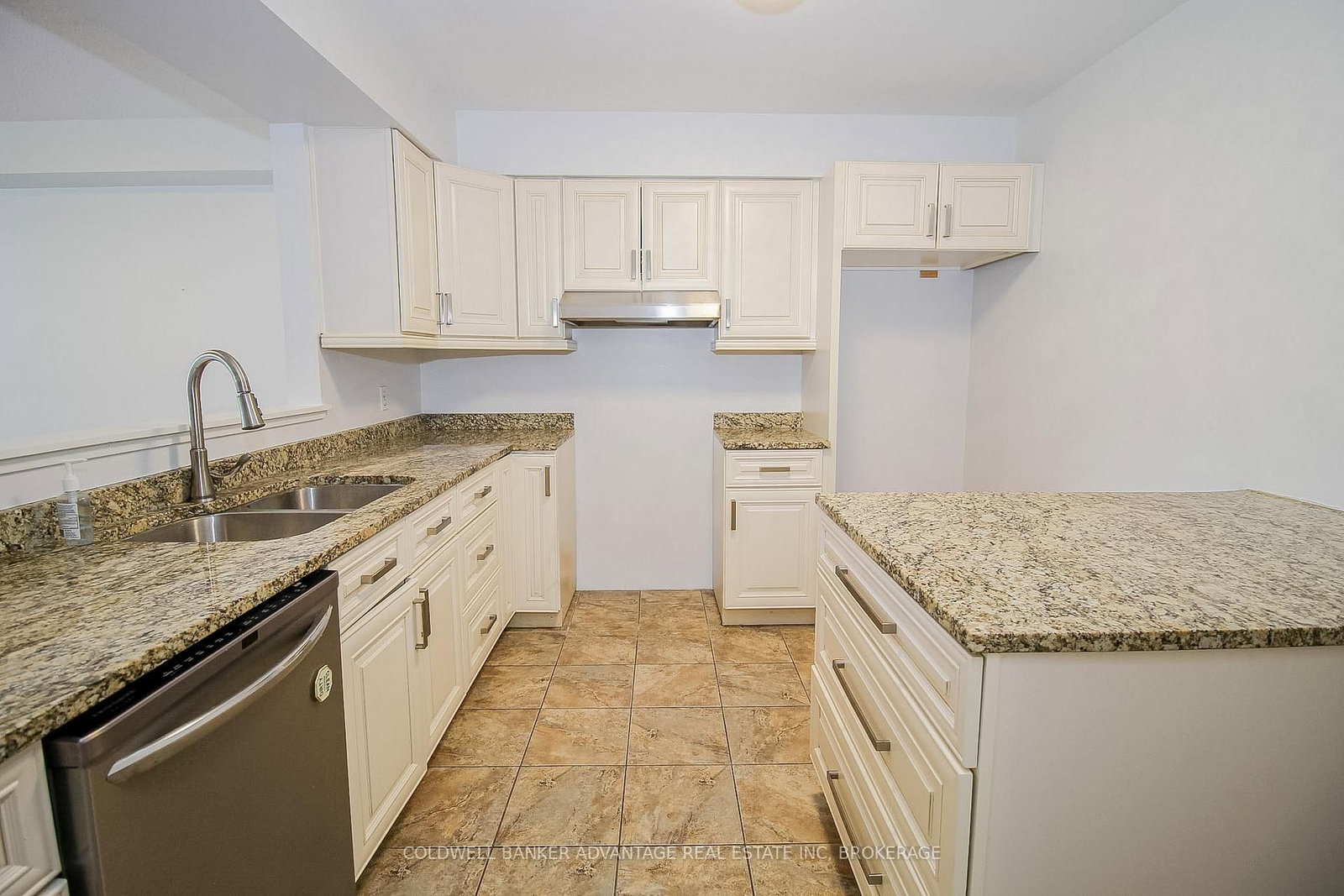 5100 Dorchester Road, Unit 105 - Photo 11