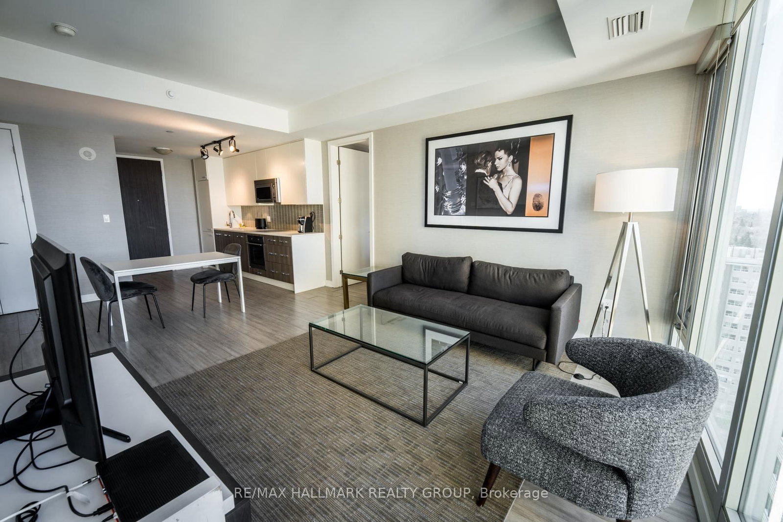 111 Champagne Avenue, Unit 1805 - Photo 8