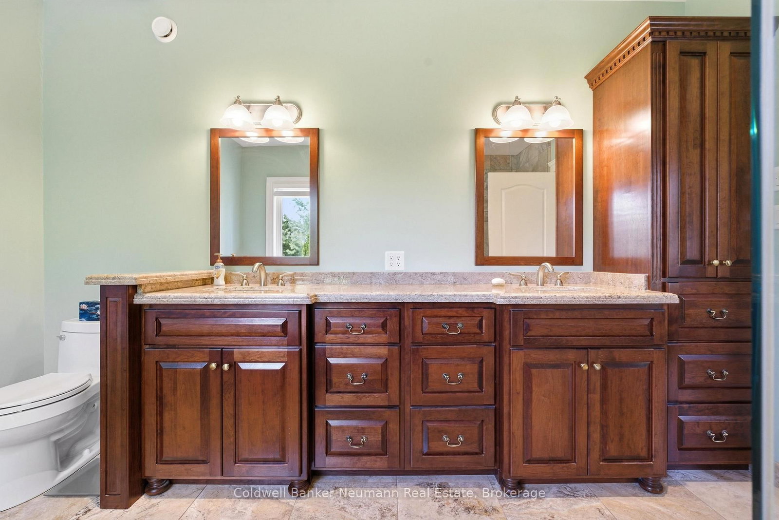 33 Cassin Court • Puslinch, ON photo 23