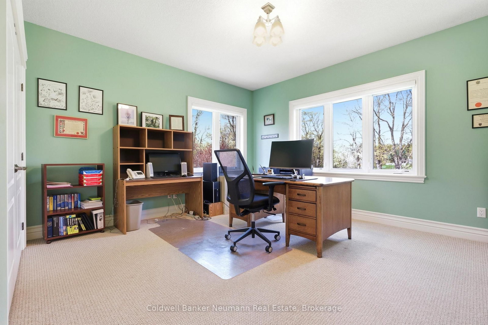 33 Cassin Court • Puslinch, ON photo 25