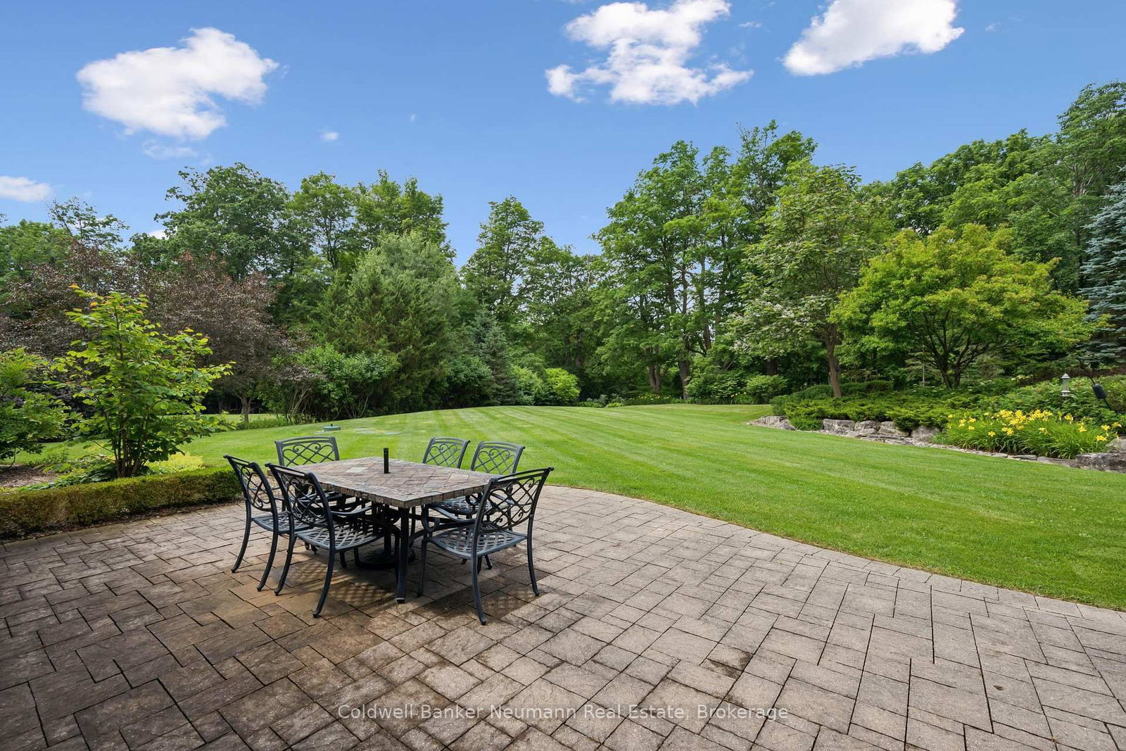 33 Cassin Court • Puslinch, ON photo 43