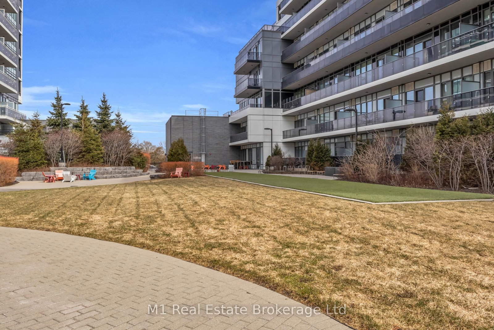 63 Arthur Street S, Unit 705 - Photo 46
