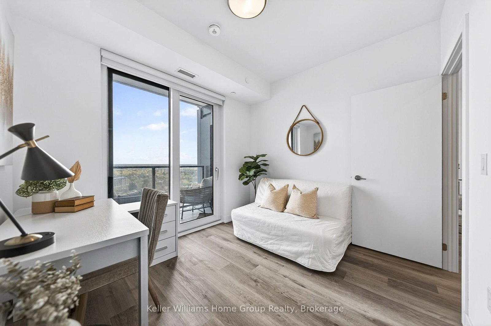 15 Wellington Street S, Unit 2402 - Photo 16