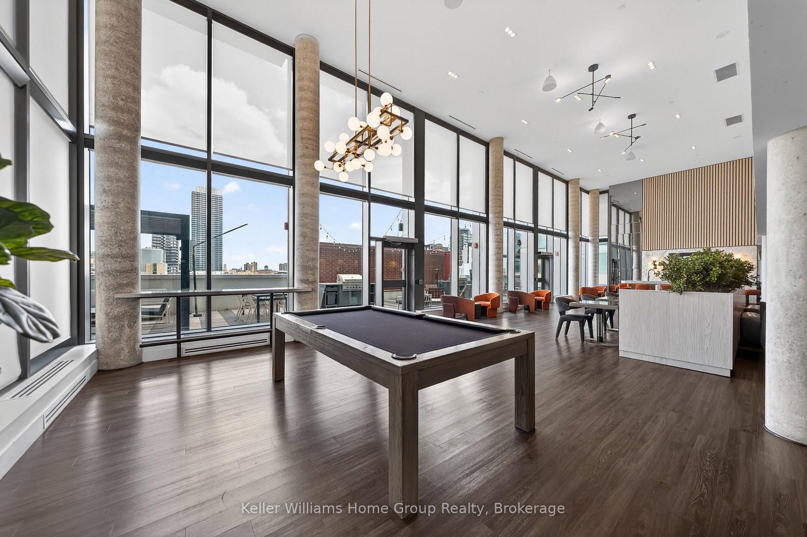15 Wellington Street S, Unit 2402 - Photo 21
