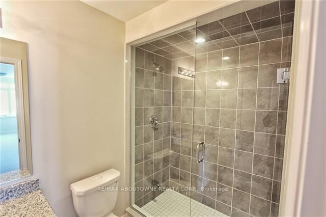 81 Pettitt Drive - Photo 15