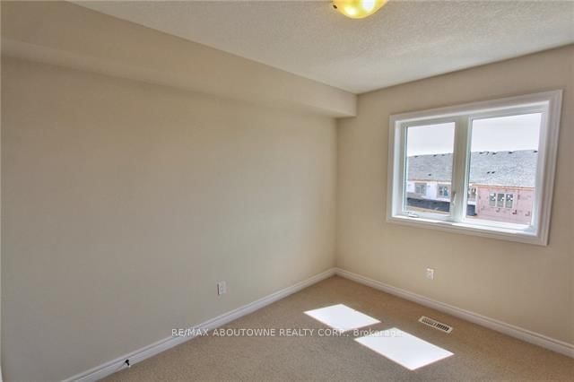 81 Pettitt Drive - Photo 18