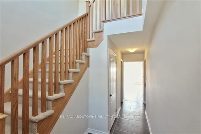 81 Pettitt Drive - Photo 2