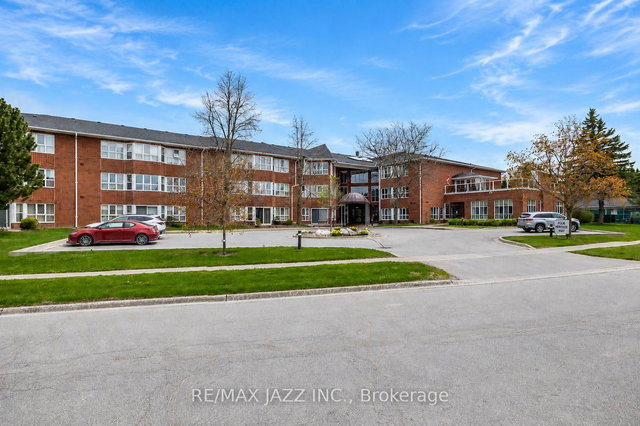 106 - 4 Heritage Way