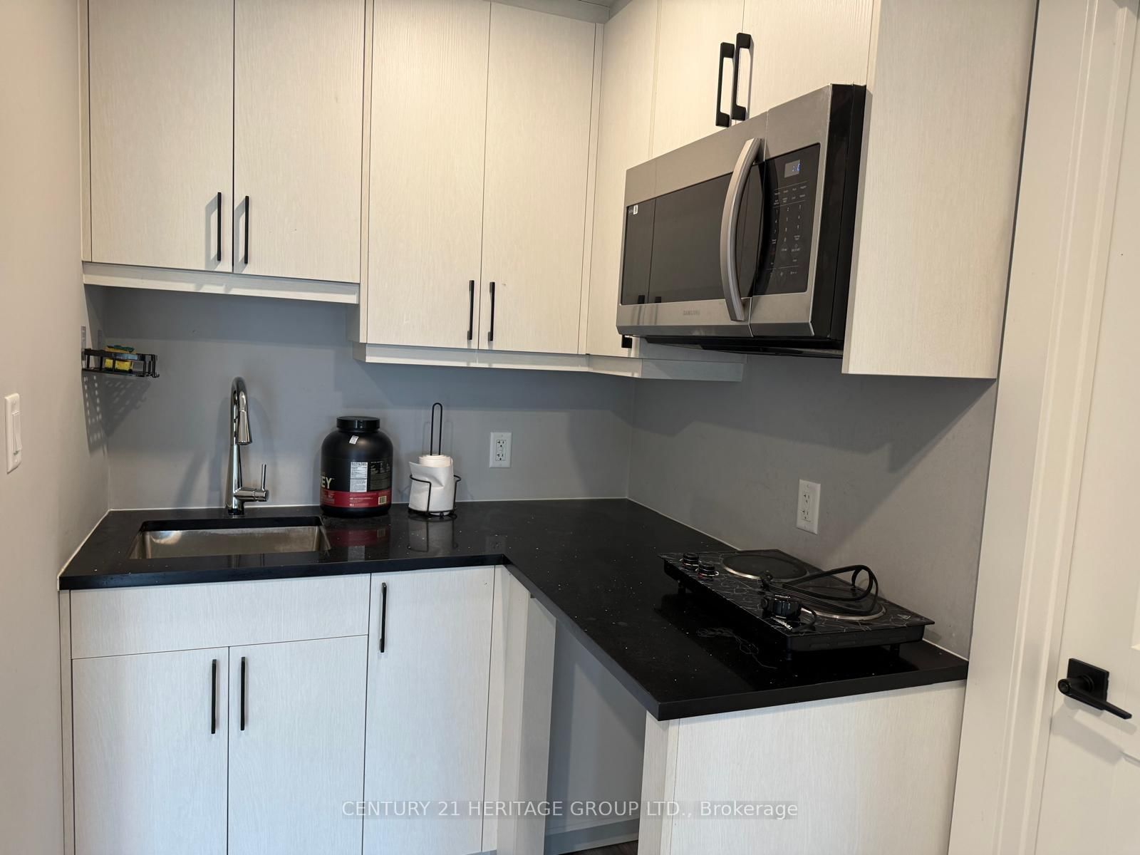 3557 Colonel Talbot Road, Unit 3 - Photo 13
