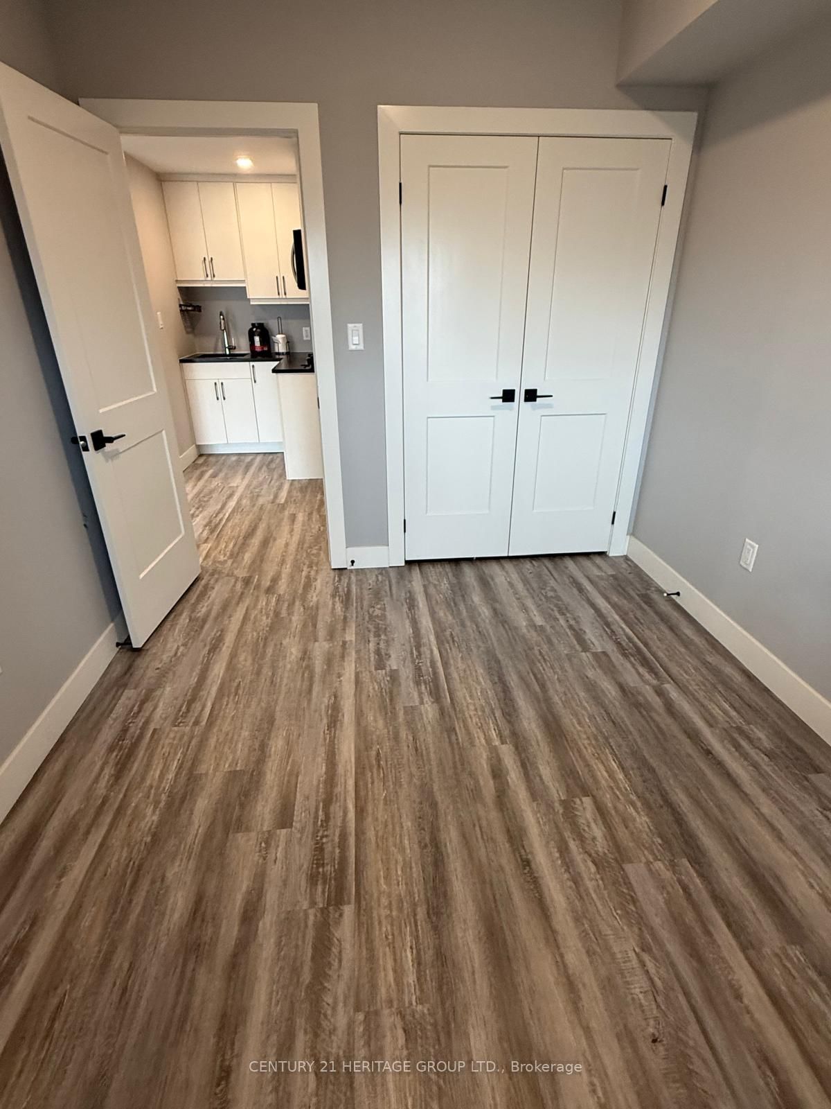 3557 Colonel Talbot Road, Unit 3 - Photo 19