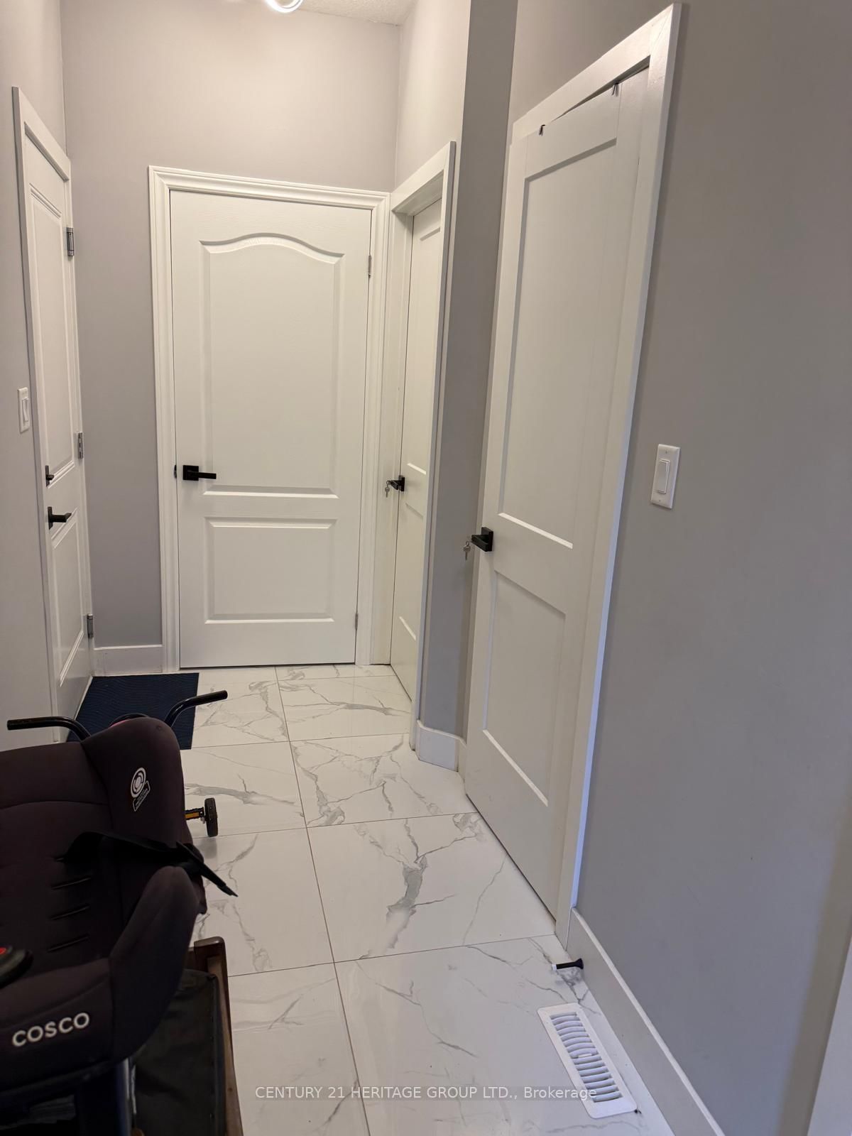 3557 Colonel Talbot Road, Unit 3 - Photo 9