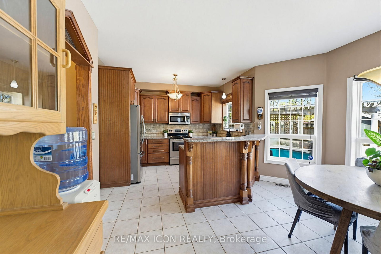 29 Watson Crescent • North Dumfries, ON photo 12