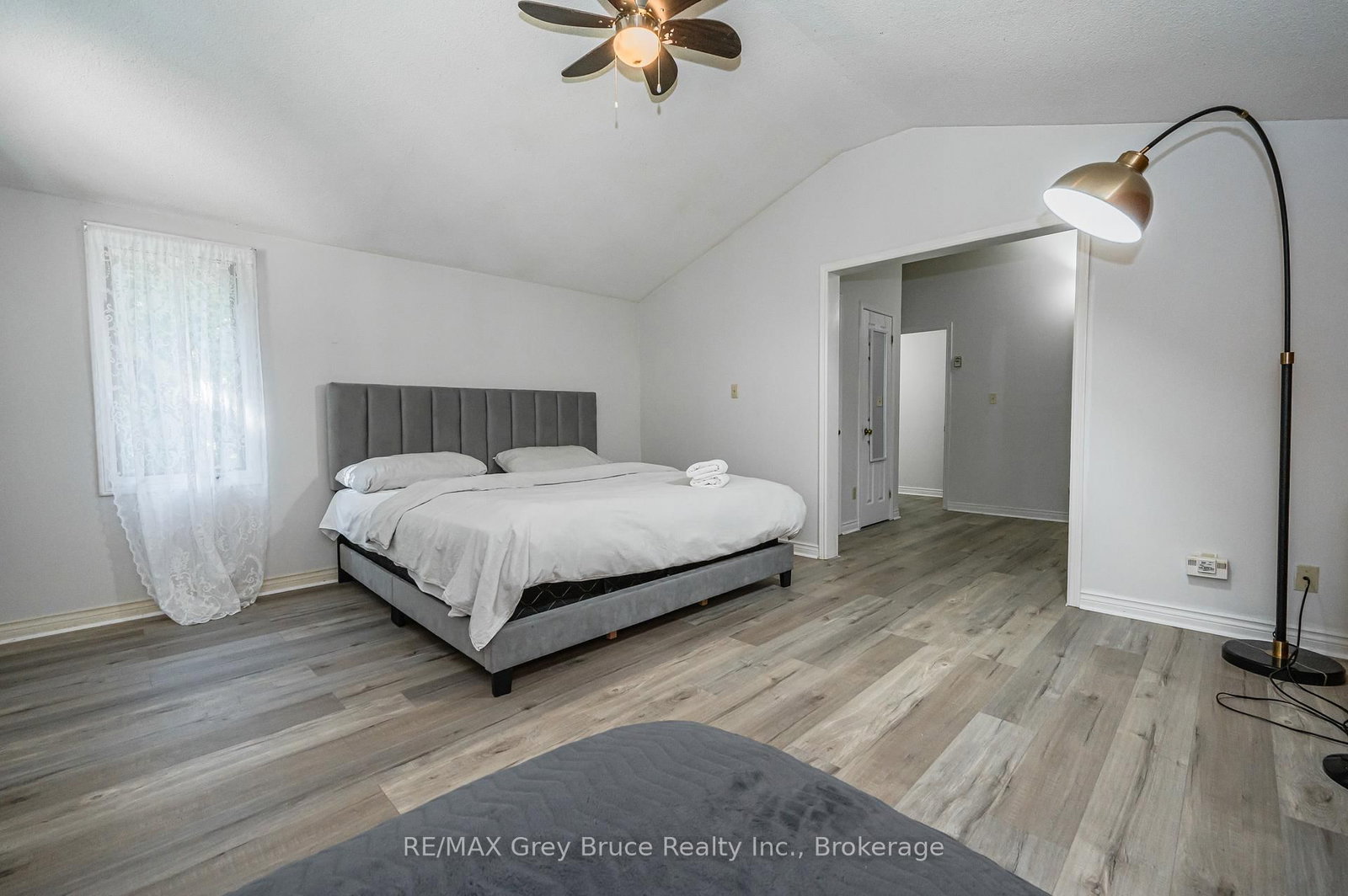 66 HARPUR Drive • Northern Bruce Peninsula, ON photo 26